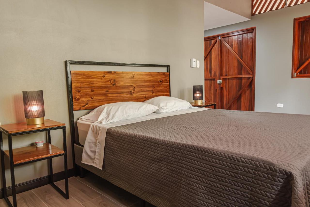 Hotel Boutique The Green Jungle House Puerto Viejo de Talamanca Eksteriør billede