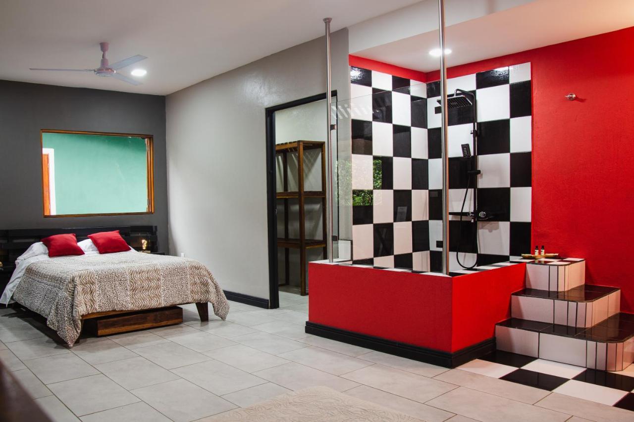 Hotel Boutique The Green Jungle House Puerto Viejo de Talamanca Eksteriør billede